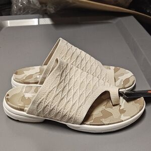 RBX Camo Sandals